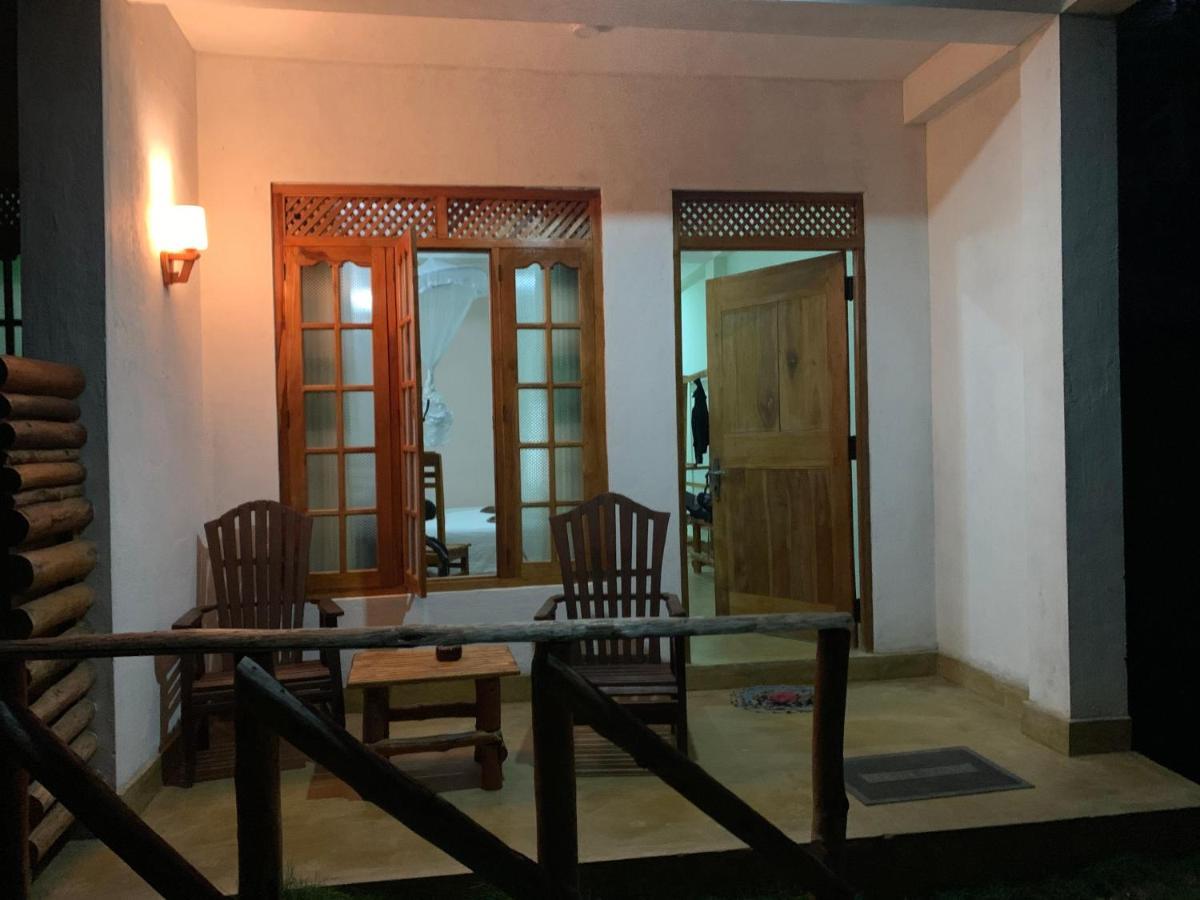 فندق Dinaro Guest إيلا المظهر الخارجي الصورة